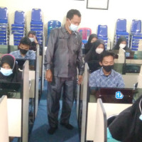 Kawal Langsung, Kamad Pastikan Ujian Madrasah Berjalan Tanpa Kendala