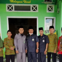 Kunjungi Pemuda Binduriang, Kakan Kemenag RL: Jangan Tinggalkan Kewajiban Kepada Allah SWT