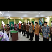 Empat Pengawai Di Lingkungan Kemenag BS dilantik Menjadi Penghulu dan Analis Kepegawaian