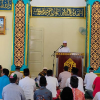 Tarhib Ramadhan Kakan Kemenag Kota Khatib di Masjid Khalifah