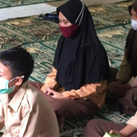 MTsN 1 Seluma Isi Kegiatan Ramadhan dengan Murokaz Al Quran