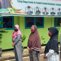 Jelang Idul Fitri 1442 H, Kemenag Kota Bengkulu Distribusikan Zakat Fitrah