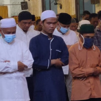 Sholat Khusuful Qomar, Zainal Abidin : Mari Renungkan Ayat Qauniah Allah