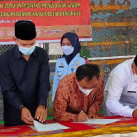 Jadi Mitra Kerjasama LP Perempuan, Kakan Kemenag Kota Bengkulu Tanda Tangani MoU