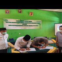 Resmi Jalin Kerjasama, Kemenag BU dan BPJS Ketenagakerjaan Kancab Bengkulu Tandatangani MOU