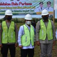 Kakanwil Apresiasi Bupati BU, Bangun Miniatur Ka’bah Mirip di Masjidil Haram