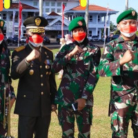 Alumni MAN 1 Kota Bengkulu Petugas pada Upacara Peringatan HUT Kemerdekaan RI ke-76 di KORSIK KOREM Kantor Gubernur Bengkulu