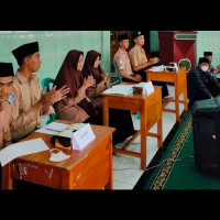 MAN 1 Model Bengkulu Adakan Debat Kandidat Pemilihan Ketua OSIS MB 2021/2022