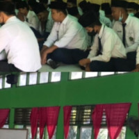 Siswa MTsN 2 Mukomuko Kembali Aktif Ikuti Pembiasaan Tahlil