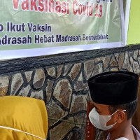 Siswa MTsN 5 Mukomuko Antusias Ikuti Vaksin Covid-19