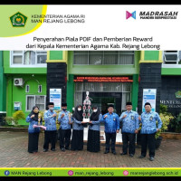 MAN RL Terima Reward dari Kemenag