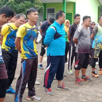 Motivasi Tim Voli Ball, Kakan Kemenag : Teruslah Berlatih