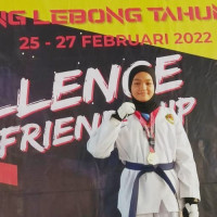 Atlet Taekwondo MTsN 1 Kota Bengkulu Raih Medali Emas Piala Kadispora Rejang Lebong Tahun 2022