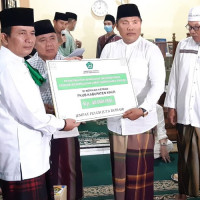 Berbagi Kebahagiaan di Safari Ramadhan Kaur, Kakanwil Salurkan Bantuan