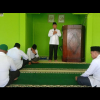 Awal Ramadhan, Kakan Kemenag Seluma H. Heriansyah,S.Ag,.MH Tampil Perdana Sampaikan Kultum