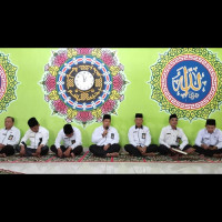 Mengisi Bulan Ramadan Kantor Kemenag BS Adakan Kultum dan shlat Dzuhur Bejamaah