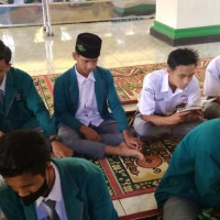 Giat Ramadhan 1443 H,  MAN 1 Bengkulu Utara Gelar Tadarus dan Dzuhur Berjamaah