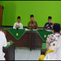 Kakan Kemenag Seluma H. Heriansyah,S.Ag,.MH Pimpin Rakor Penentuan Zakat Fitrah 1443 H