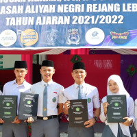 Lepas Peserta Didik Kelas XII, Ka. MAN RL : Tetap Jaga Nama Baik Madrasah