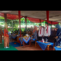 Acara Pelepasan dan Wisuda Tahfidz Siswa-siswi Kelas XII MAN 1 Bengkulu Utara Berlangsung Meriah