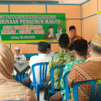 Kakan Kemenag Kota jadi Narasumber Pembinaan Pengurus Masjid