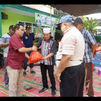 Kurban Berjalan Lancar, Kakan Kemenag RL: Terima Kasih atas Kerja Sama Bapak dan Ibu