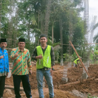 Tinjau Pembangunan Gedung SBSN, Ka. Kemenag BU: Lakukan Pengerjaan dengan Baik Sesuai Isi Kontrak