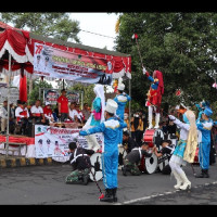 Penampilan Drumband MAN RL Meriahkan HUT KEMRI di Rejang Lebong