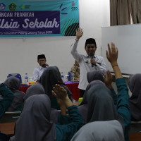 Bimbingan Pranikah Remaja Usia Sekolah, Kemenag RL Kunjungi Madrasah dan Sekolah