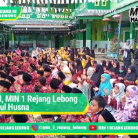 Mengawali KBM, MIN 1 Rejang Lebong Gemakan Asmaul Husna