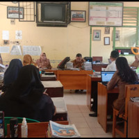 MTsN 2 BU Gelar Rapat Kepanitiaan PTS dan PAS