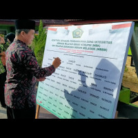 Dukung Pembangunan ZI, ASN Kemenag Kepahiang Tandatangani Komitmen Bersama