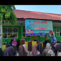 Antusias! MAN Seluma Menggelar Market Day Perdana