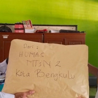 MTsN 2 Lepas Salah Satu Guru