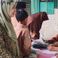 Sempurnakan Ramadhan, MTsN 1 Kota Bengkulu Kumpulkan Zakat Fitrah